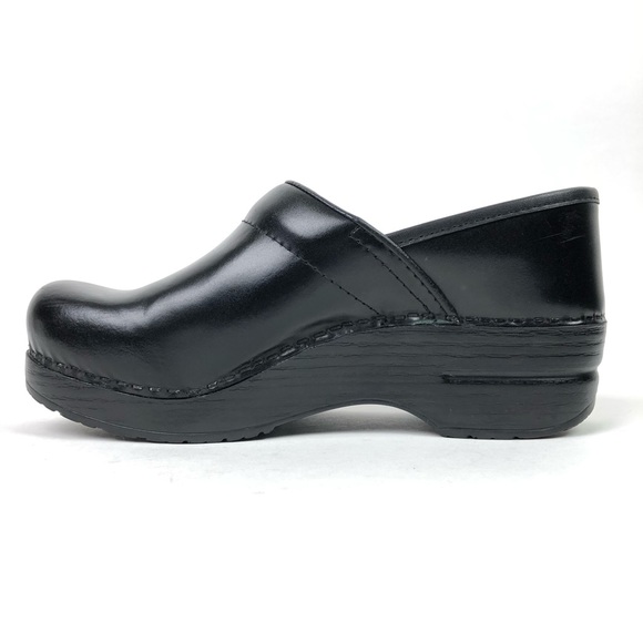 Dansko Professional Black Cabrio Leather Clog - Picture 2 of 14